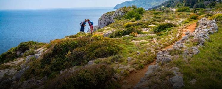viaggiare a piedi in inverno