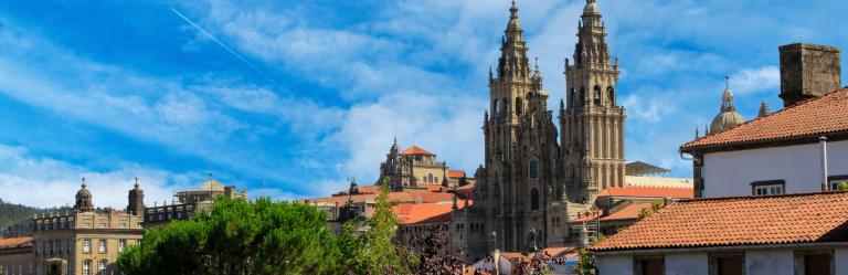 Paesaggi verdi lungo il Camino de Santiago da Sarria a Santiago