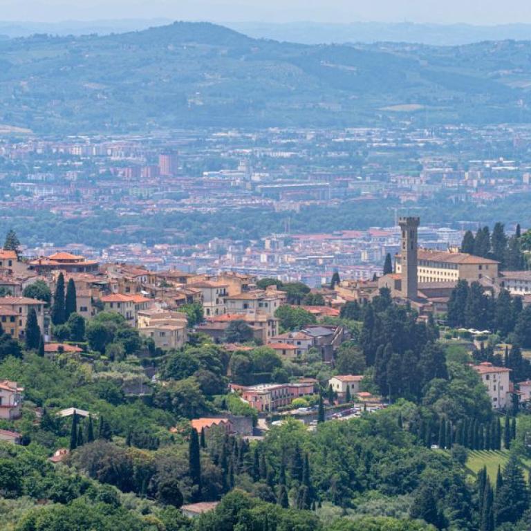 Arrival on the short route of the Via degli Dei in Florence’s surroundings