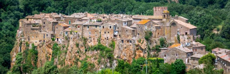 via amerina scenic sight of the village calcata