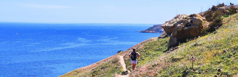 walking in summer tips